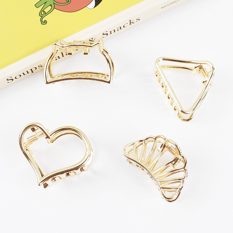 Small Minimalist Hair Claw Cli - Gold 6138 评论和价格